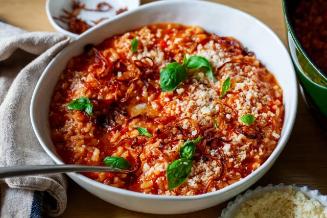 tomato risotto with frizzled red onions tomato risotto with frizzled red onions